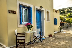 Mainades Maisonette - Kalibia Seaview Retreat