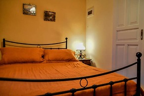 Mainades Studio - Evrypyli Serene Escape in Andros