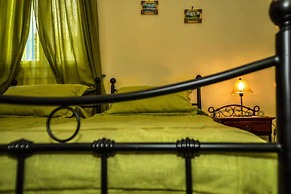 Mainades Studio - Andros Peaceful Retreat