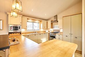 Host Stay Little Gem Lodge