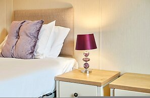 Host Stay Little Gem Lodge