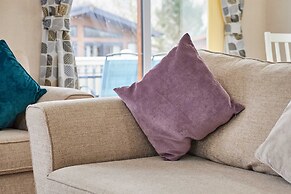 Host Stay Rowan Lodge