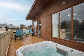 Host Stay Rowan Lodge