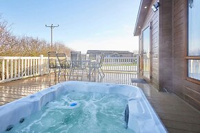 Host Stay Hedgerow Lodge