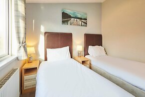 Host Stay Crystal Lodge