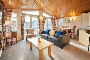 Host Stay Crystal Lodge