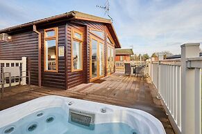 Host Stay Crystal Lodge