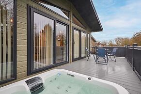 Host Stay Malton Pines Lodge