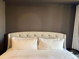 w Charming 2BR w Balcony in Tabacalera