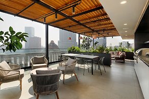w Charming 2BR w Balcony in Tabacalera