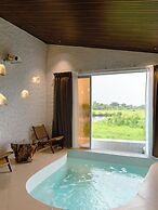 Hidden Beach Resort by Greenleaf Aqua