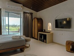 Hidden Beach Resort by Greenleaf Aqua