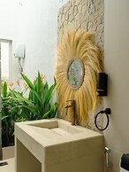 Hidden Beach Resort by Greenleaf Aqua