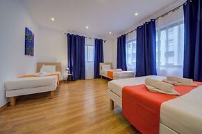 Charming Sliema Apartment Off the Ferries Seafront