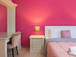 Villa Alexandra: Sea Views, Pool, Jacuzzi & Sauna