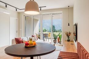 Apartment Hajdi with Sauna & Garage