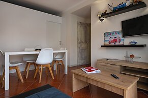 Fort Beach Apartment