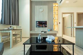 Skyline Luxury 1BR - Balcony