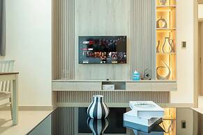 Skyline Luxury 1BR - Balcony
