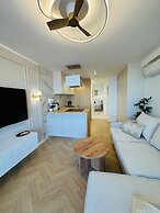Beachfront Apartment with Sea View