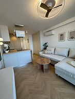 Beachfront Apartment with Sea View