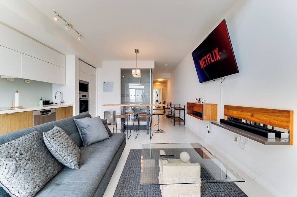 Urban Nest Suites