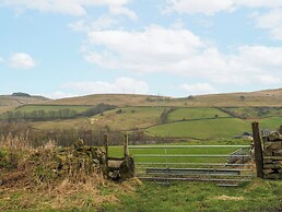 2 Manorhouse Farm