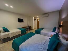 Hotel Aquamarina Manta