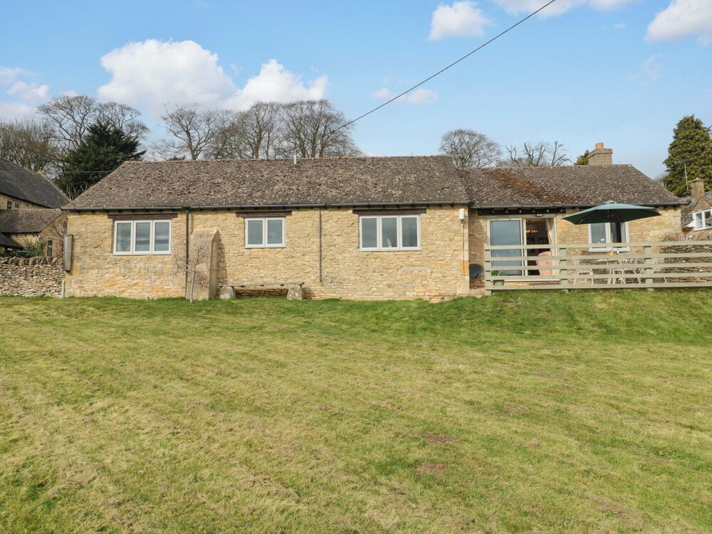 Daisy Bank