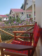 Kili Sunrise Resort
