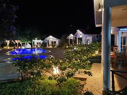 Kili Sunrise Resort