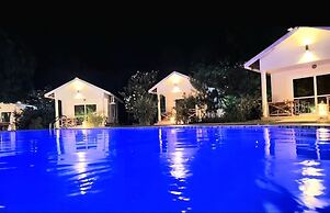 Kili Sunrise Resort