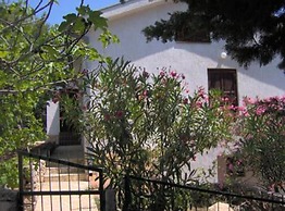 Apartments Zlatko