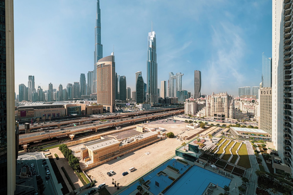 Luxury 2BR Burj Khalifa View Dubai Mall