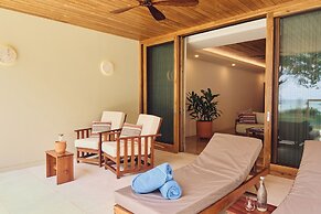 Beachfront Suites by Hotel Capitán Suizo