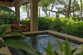 Beachfront Suites by Hotel Capitán Suizo