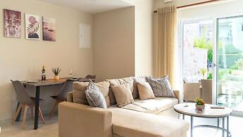 Vakakis Family Luxury Studios 2
