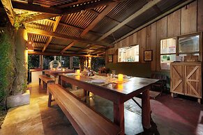 Finca Amistad Cacao Lodge