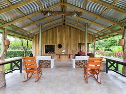 Finca Amistad Cacao Lodge