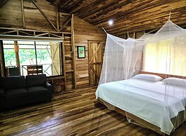 Finca Amistad Cacao Lodge
