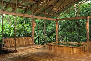 Finca Amistad Cacao Lodge