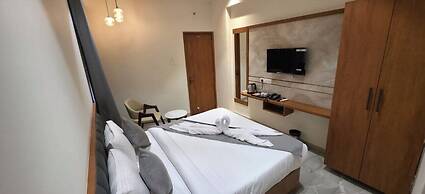 HOTEL HANIE TREE