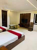 Hotel Uday Raj