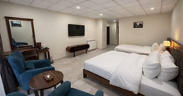 Mount Hayat Hotel