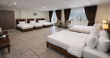 Mount Hayat Hotel