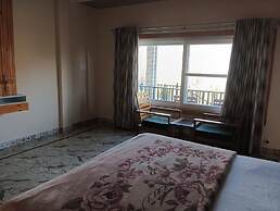 B'NEST By Baan Home Stay