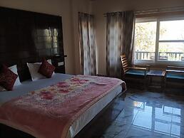 B'NEST By Baan Home Stay