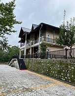 B'NEST By Baan Home Stay