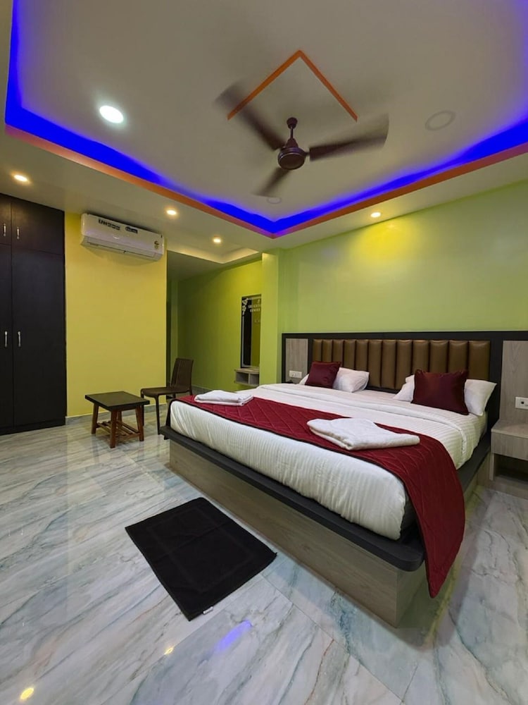 Sri Krish Resort