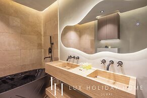 LUX The Dorra Bay Marina View Suite